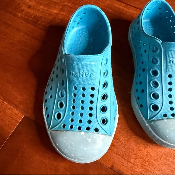 Native Blue Perforated Slip-On Shoes - Picture 4 of 8